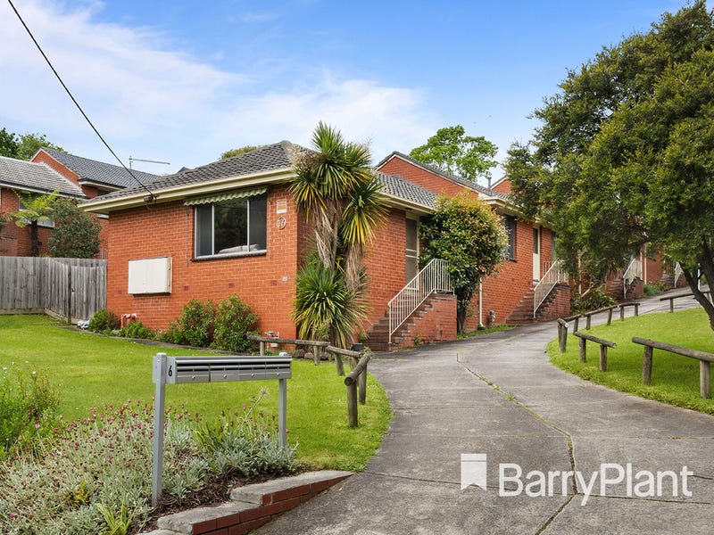 2/16 Newman Road, Mooroolbark, Vic 3138 Property Details