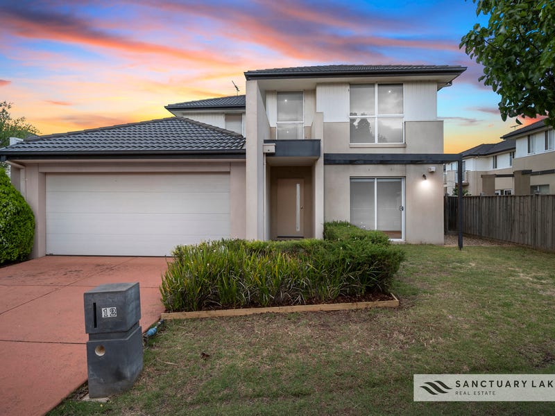 12 Montclair Street Sanctuary Lakes Vic 3030 House For Sale Realestate Com Au