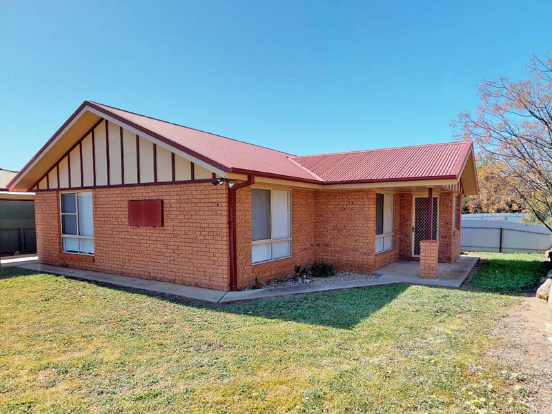 22 French St, Junee, NSW 2663 Property Details
