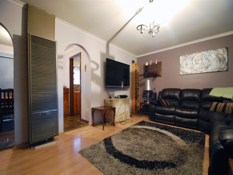 4 Booth Street, Happy Valley, SA 5159