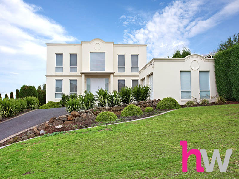 4 Victory Way, Highton, Vic 3216 Property Details