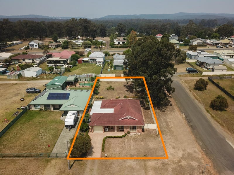 45 Tomalpin Street, Kearsley, NSW 2325