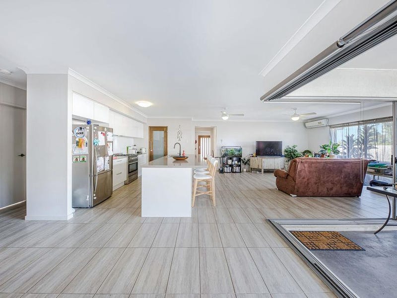 81 Parklakes Drive, Bli Bli, QLD 4560