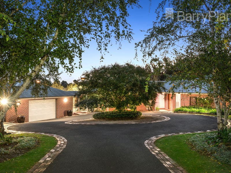 69 Beaumont Road, Berwick, Vic 3806 Property Details