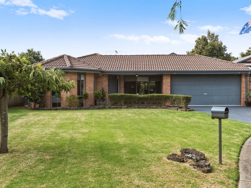 19 Dunn Crescent, Langwarrin, Vic 3910 House for Sale