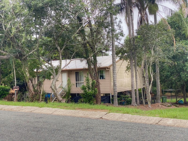 17 Oak Street, Gympie, QLD 4570