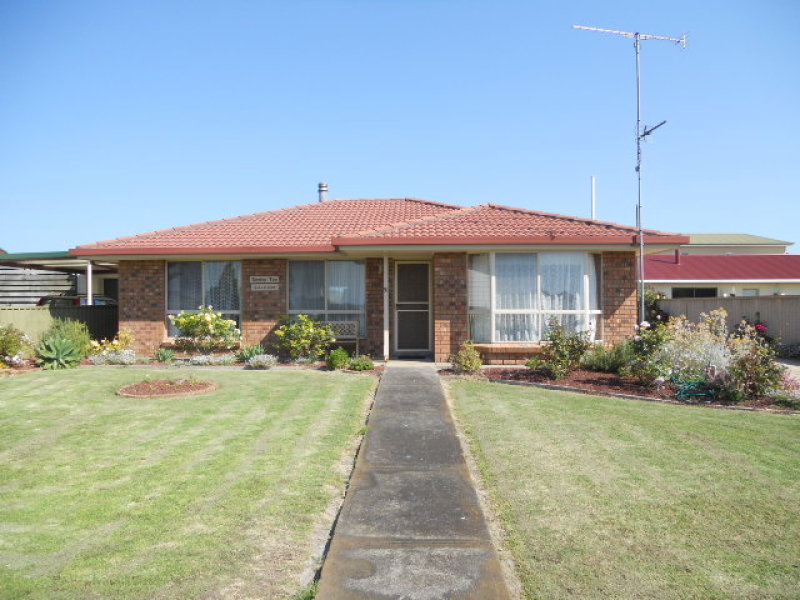 51 Elizabeth Street, Port Macdonnell, SA 5291