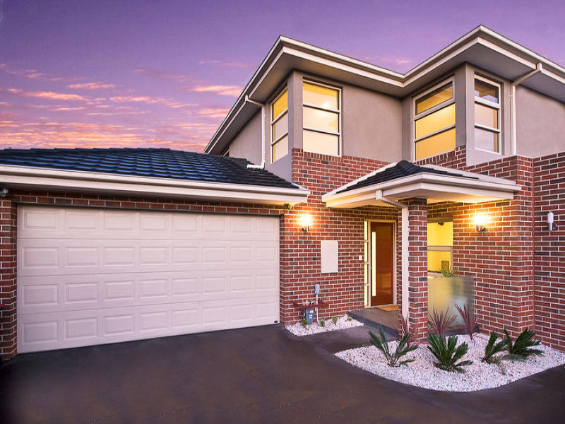 2/76 Scotsburn Avenue, Clayton, Vic 3168 Property Details