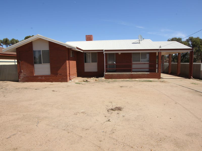 11 Dolton Way, Merredin, WA 6415