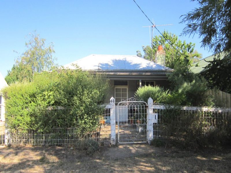 44 Millar Street, Daylesford, VIC 3460