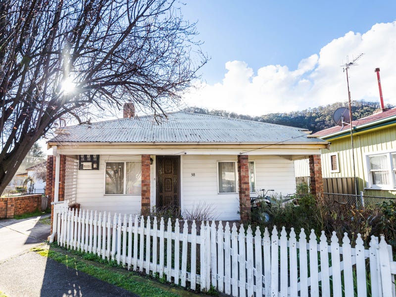 38 Coalbrook street, Lithgow, NSW 2790 House for Sale