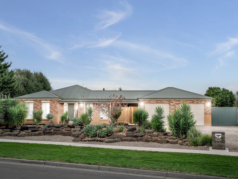 83 Westleigh Drive, Werribee, Vic 3030 House for Sale