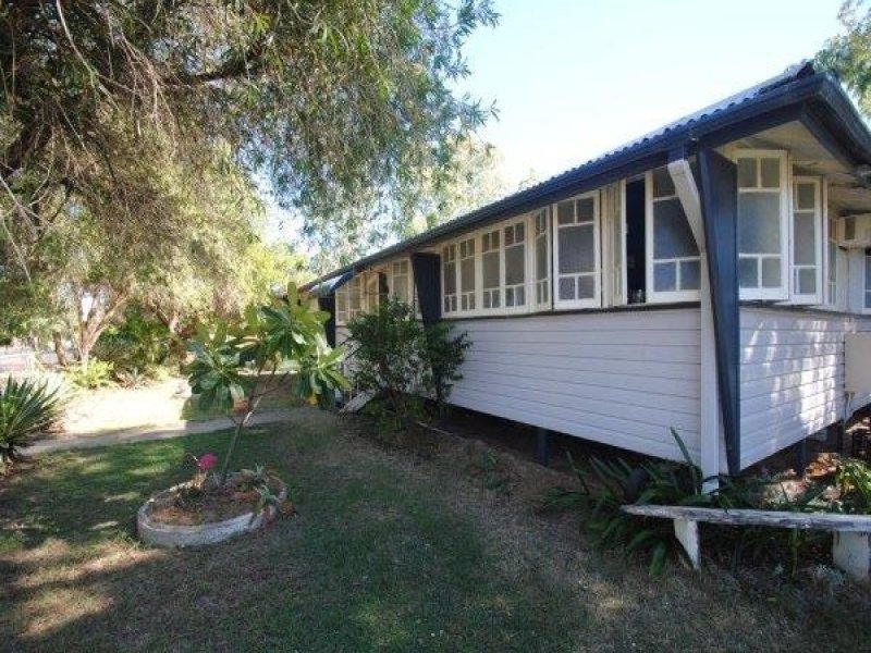 50 Elm Street, Barcaldine, Qld 4725 Property Details