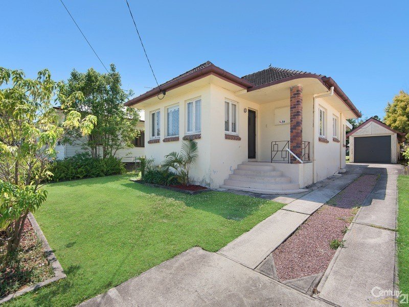54 Mcculloch Avenue, Margate, QLD 4019