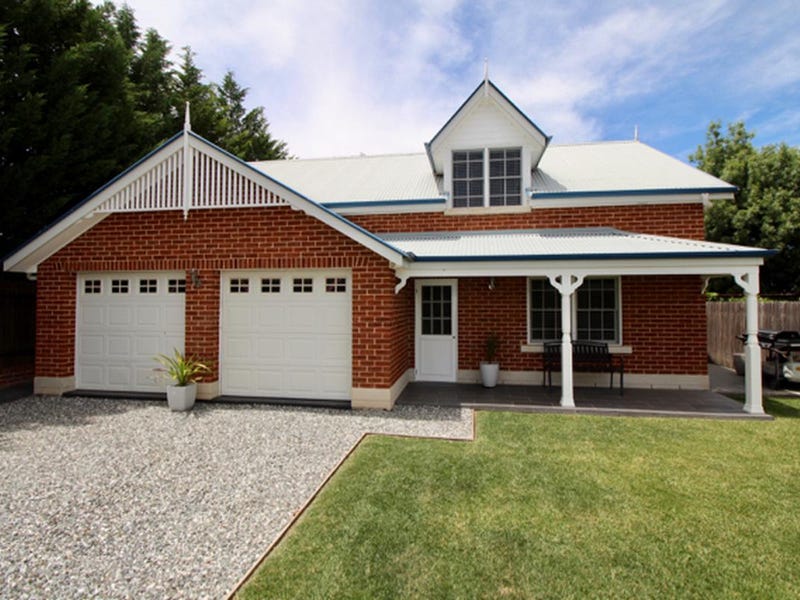 246 Peel Street, Bathurst, NSW 2795