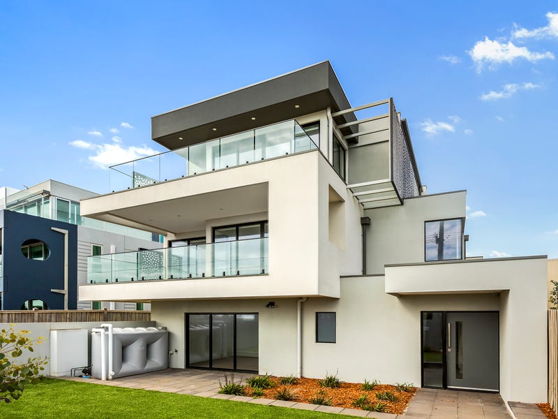 1/18 Nepean Highway, Seaford, VIC 3198