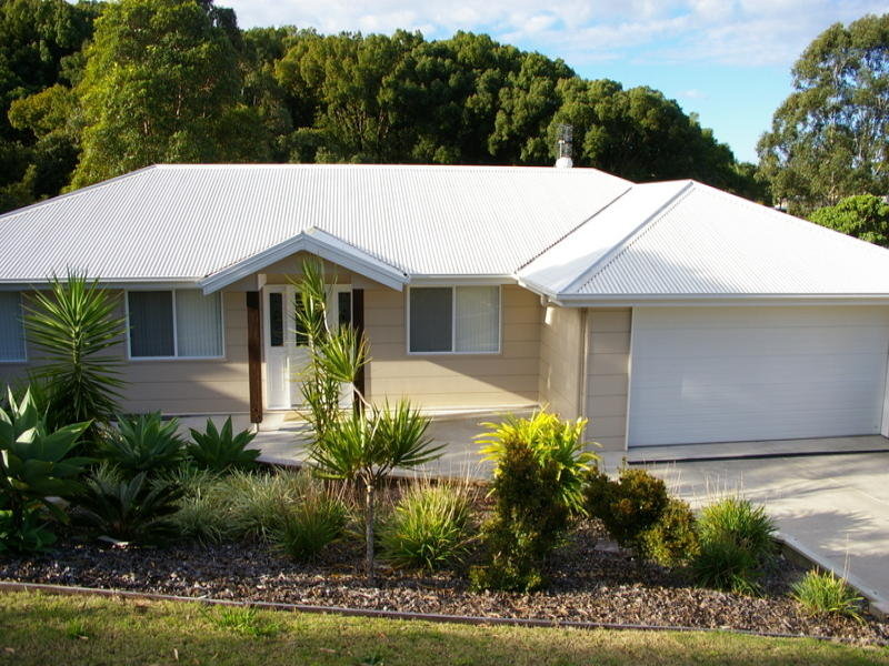 48 Lachlan Avenue, Nambour, Qld 4560