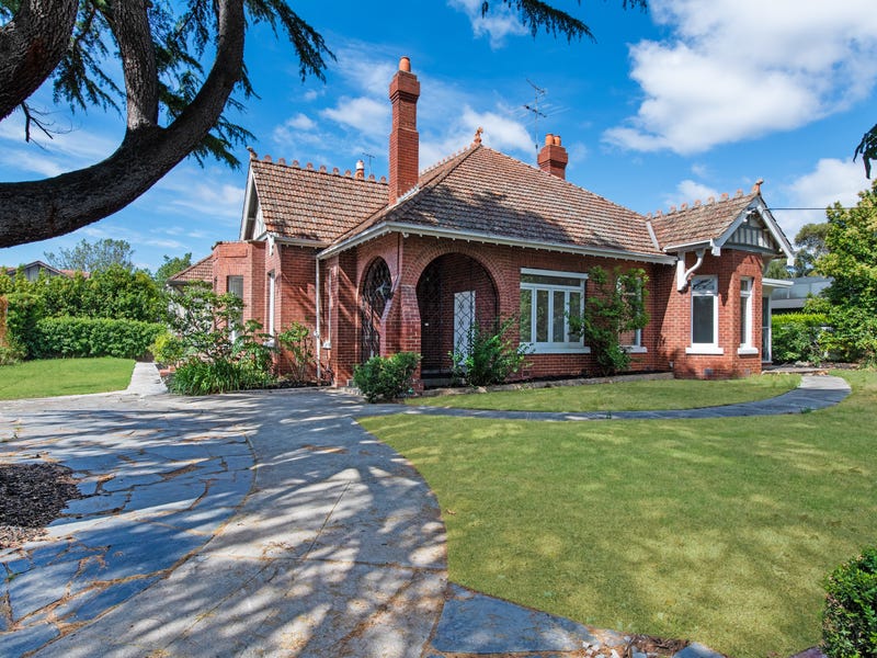 52 Central Park Road, Malvern East, VIC 3145