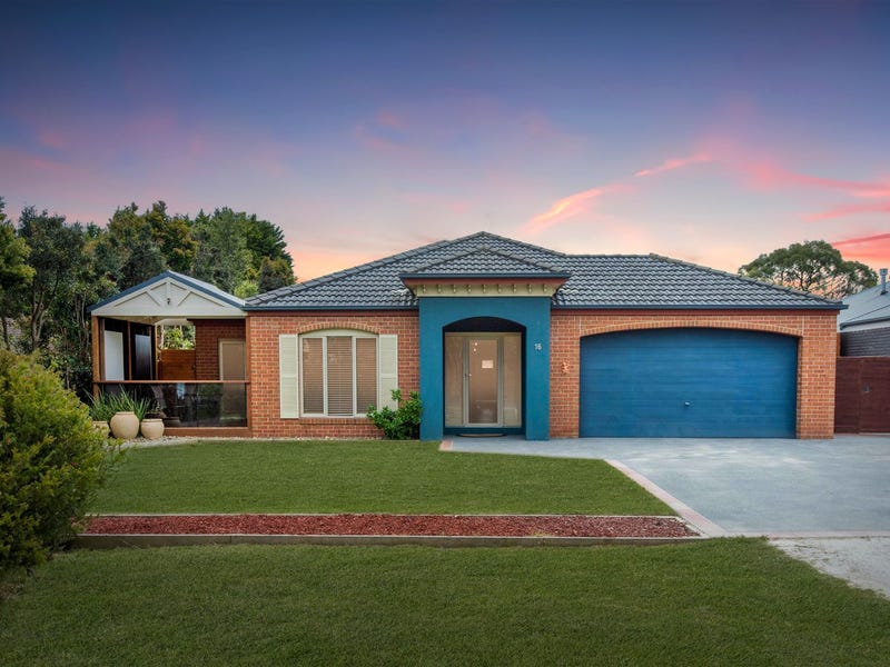 16 Austin Road, Somerville, Vic 3912 Property Details