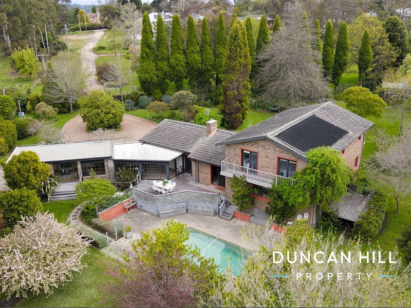 5 Burton Place Bowral NSW 2576 Property Details