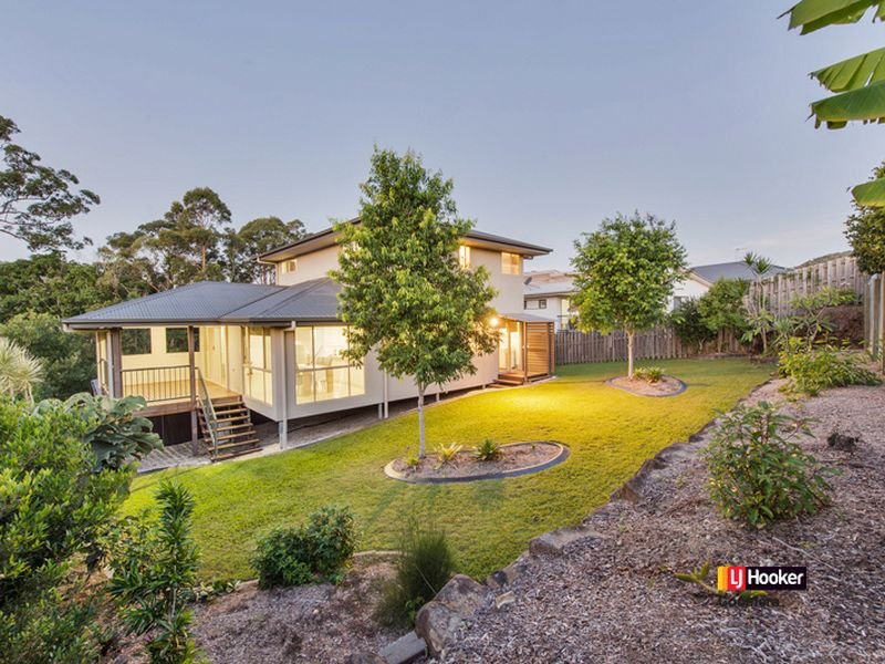 7 Silver Dawn Cres, Oxenford, QLD 4210