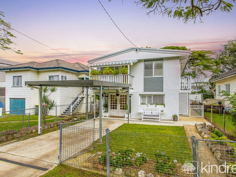 23 Mclennan Street, Woody Point, QLD 4019