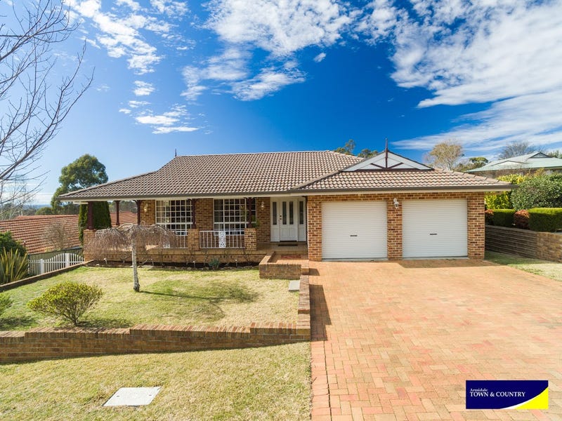 28 The Avenue, Armidale, NSW 2350 Property Details
