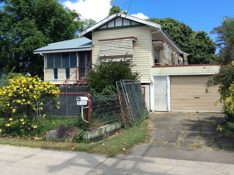 9 Moody Street, Manunda, Qld 4870 Property Details