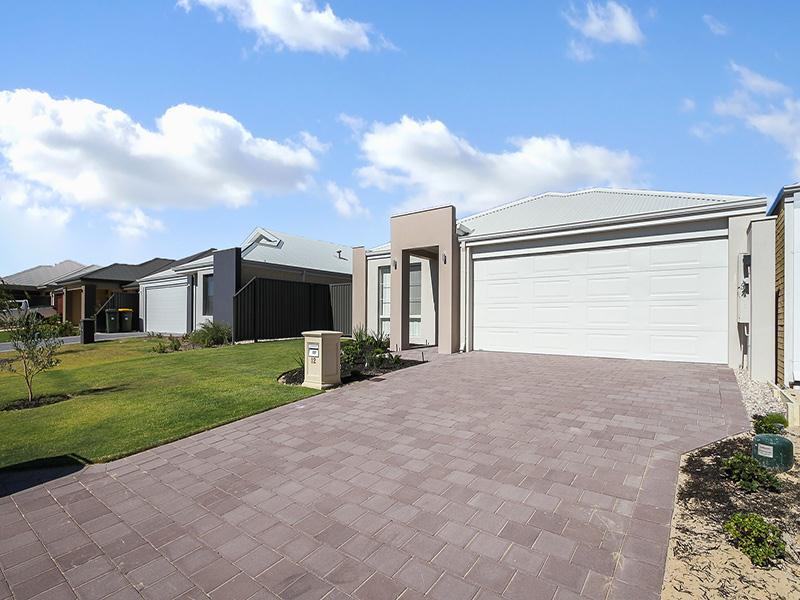 12 Goodalli Street, Jindalee, WA 6036 Property Details