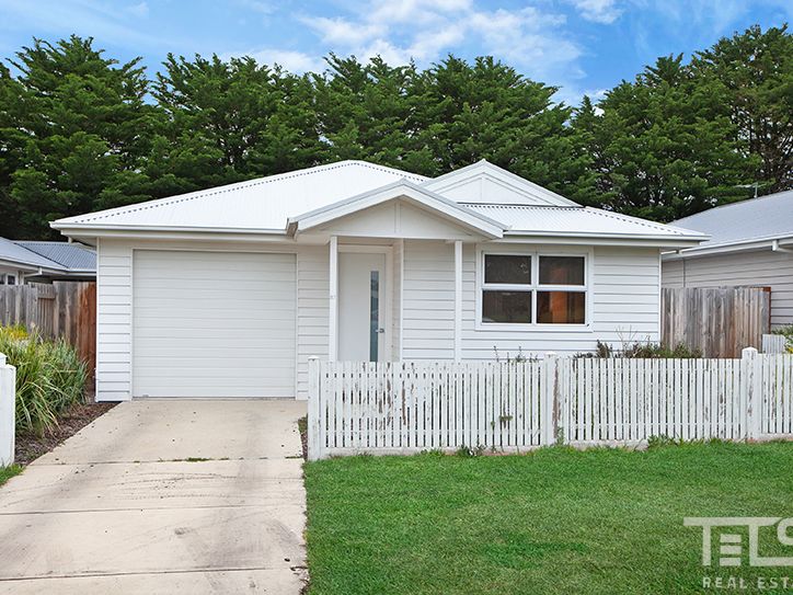 27 Gap Road, Riddells Creek, VIC 3431