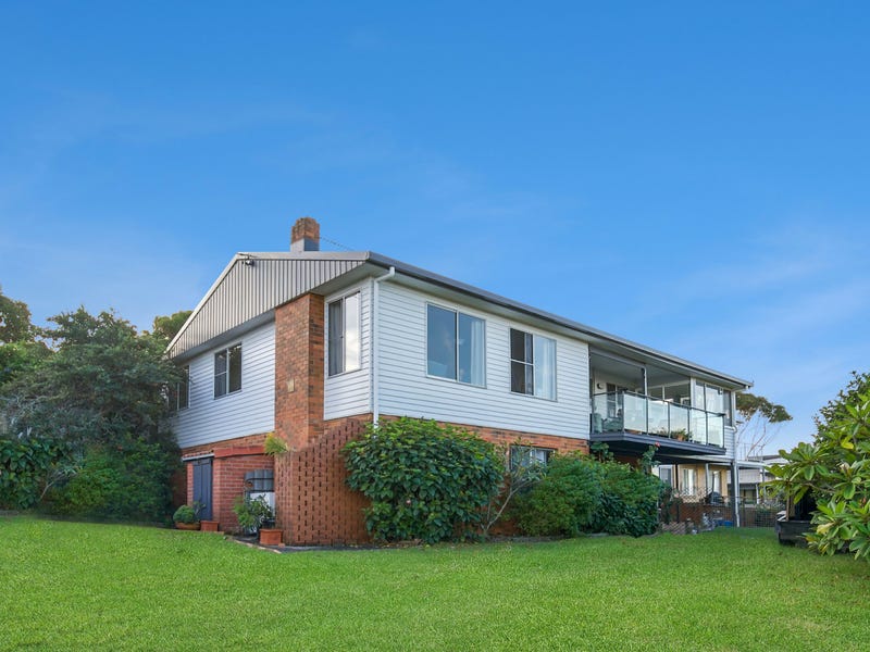 29 Surfview Avenue, Black Head, NSW 2430