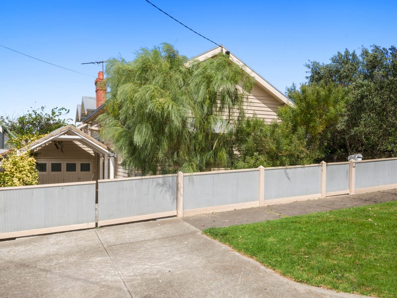 1 Learmonth Street, Queenscliff, Vic 3225 Property Details