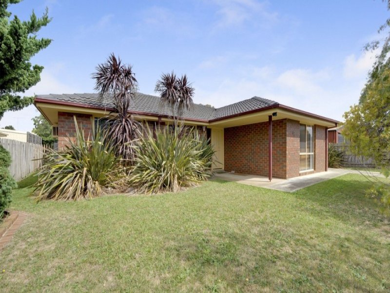 64 Swallow Grove, Traralgon, Vic 3844 Property Details