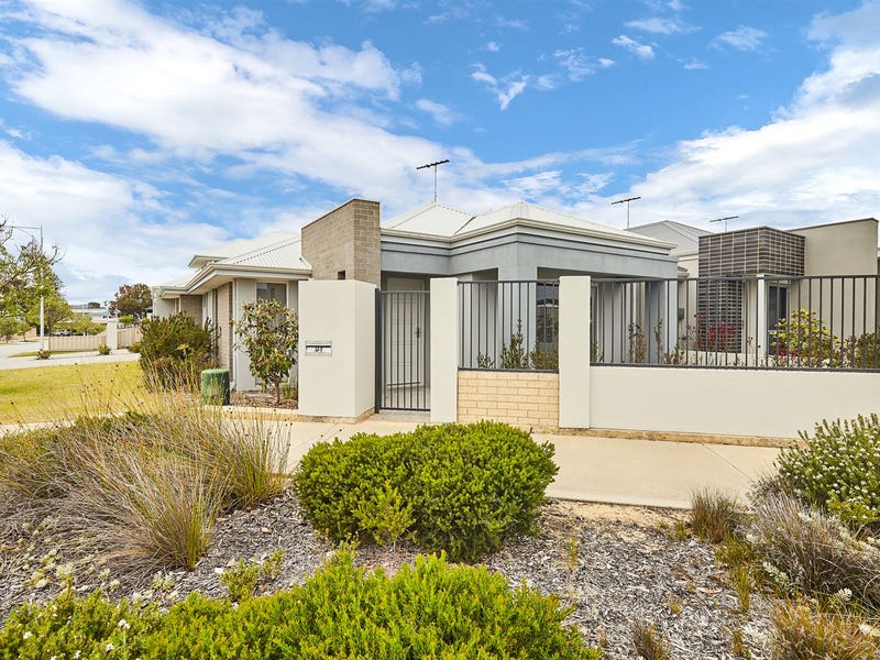 1/198 Hamilton Road, Spearwood, WA 6163