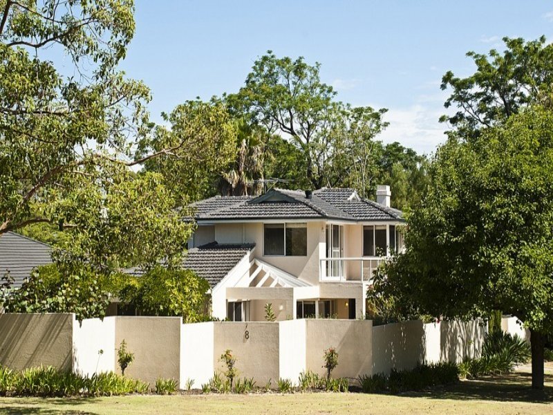 8 Viking Road, Dalkeith, WA 6009 Property Details