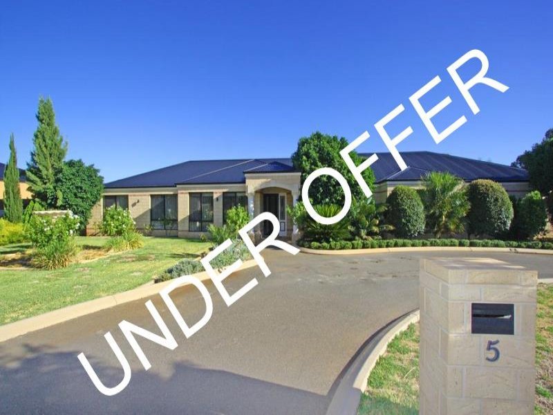 5 Longmore Parade, Broadwood, WA 6430