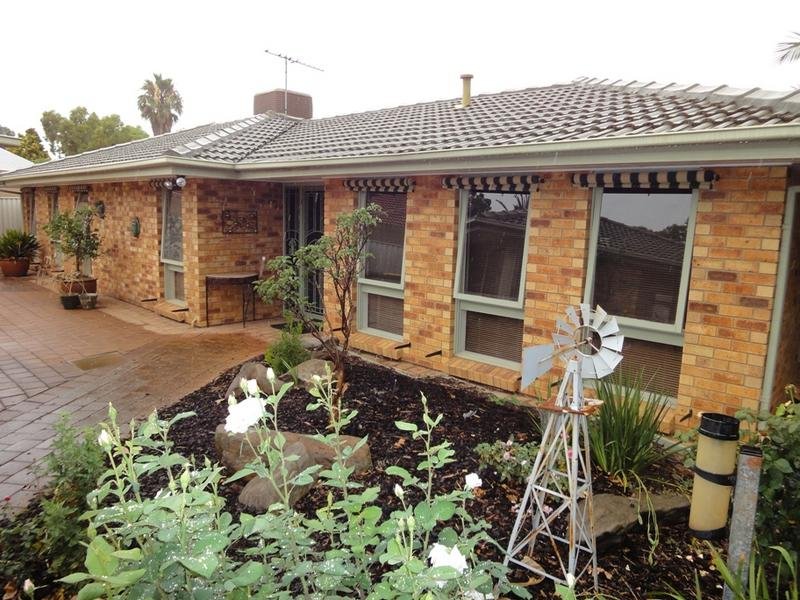 24 Andrew Smith Drive, Parafield Gardens, SA 5107