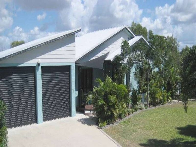 112 Marina Drive, Bushland Beach, QLD 4818