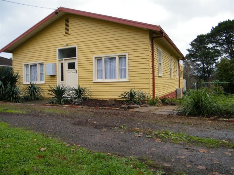 2719 Warburton Hwy, Wesburn, Vic 3799 Property Details