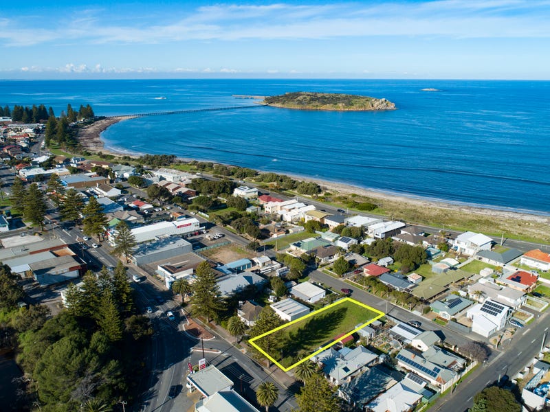 104 Victoria Street, Victor Harbor, SA 5211
