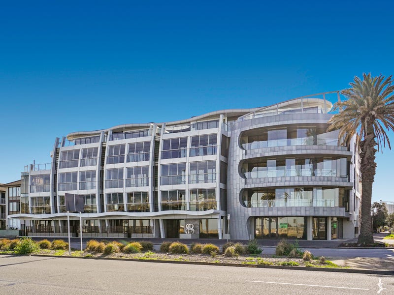 Real Estate & Property for Sale in Albert Park, VIC 3206 (+1 location