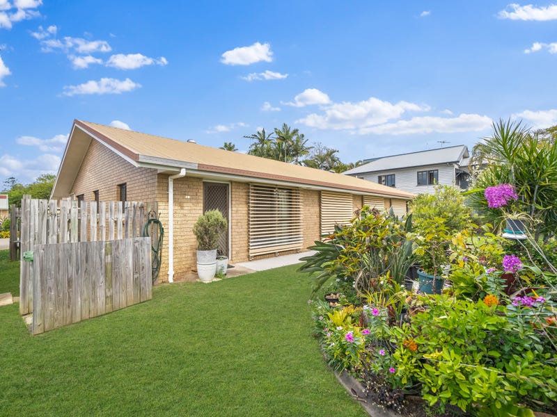 Real Estate & Property for Sale in Scarborough, QLD 4020 (+1 location