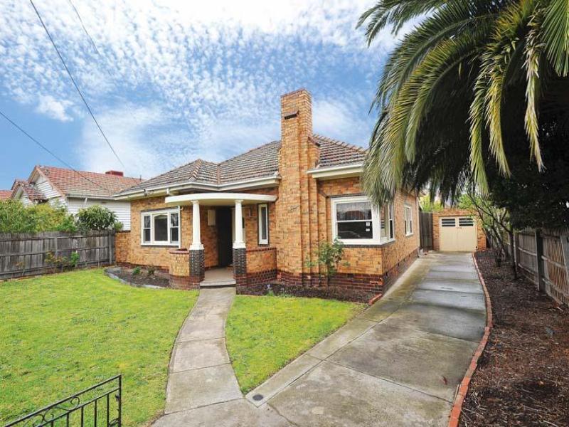 39 Burgess Street, Bentleigh, Vic 3204 Property Details