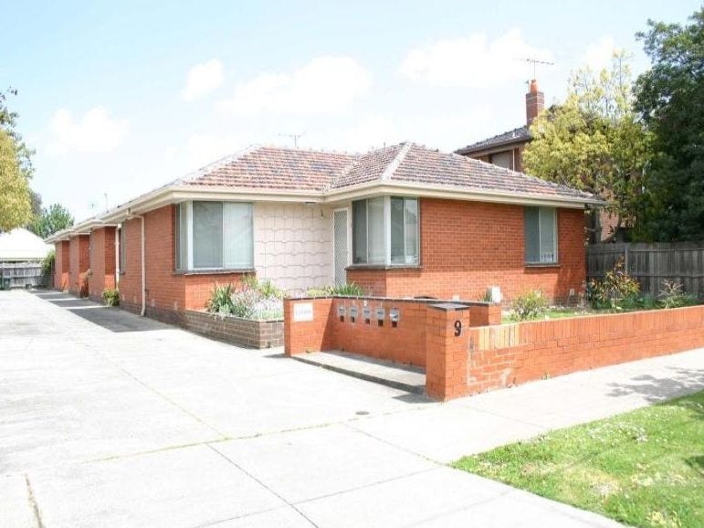 3 9 Rennie Street Thornbury Vic 3071 Realestate Com Au