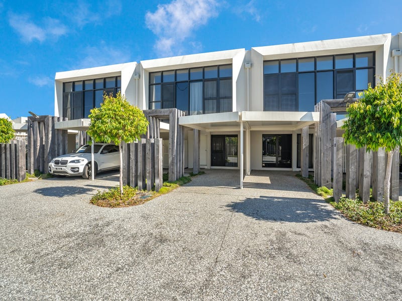 14 Peninsula Drive, Robina, Qld 4226 Property Details