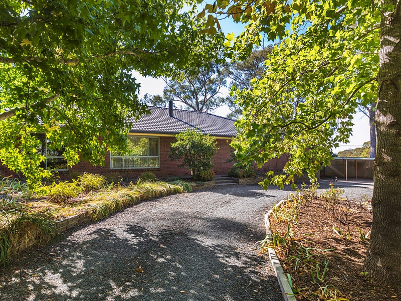 135 Piccadilly Road, Crafers, SA 5152 Property Details