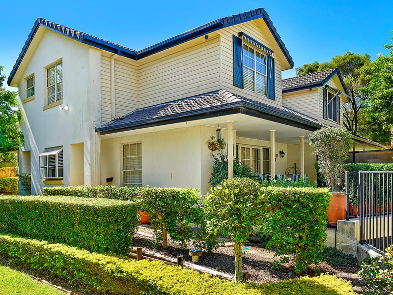 2/4143 Winchester Street, Southport, Qld 4215 Property Details