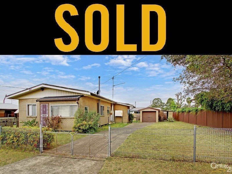 28 Third Street, Warragamba, NSW 2752