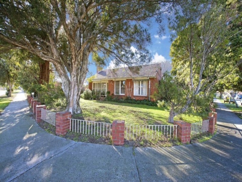 4 Rich Crescent, Bellfield, Vic 3081 Property Details