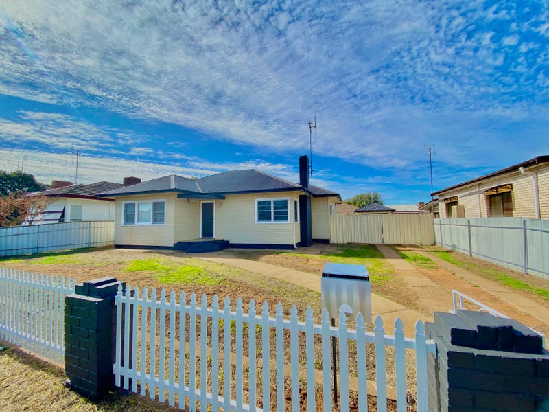 115 Farnell Street, Forbes, NSW 2871 Property Details